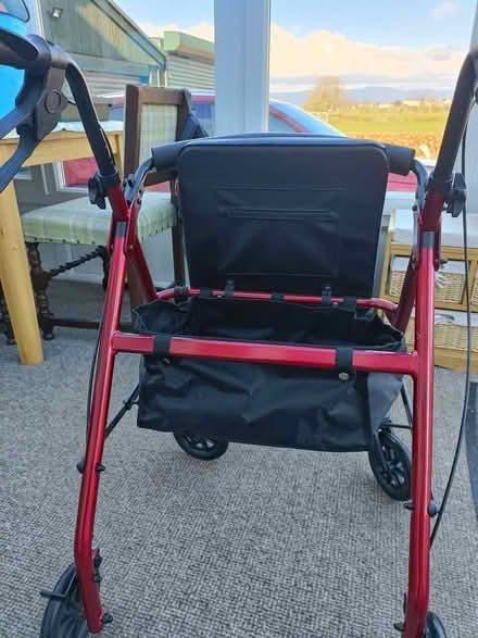 Photo of free Seated walker (Sockbridge CA10) #2
