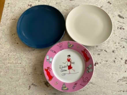 Photo of free 5 Side plates (Spring Park CR0) #1