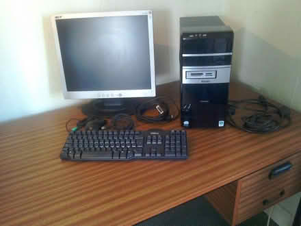 Photo of free Philips Desktop PC with keyboard, mouse & Monitor. Needs TLC (Harborne B32) #1
