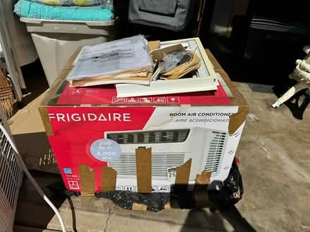Photo of free Window air conditioner (Arden Park) #2