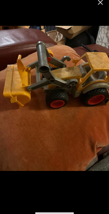 Photo of free Digger HP1 (HP1 Hemel Hempstead) #1