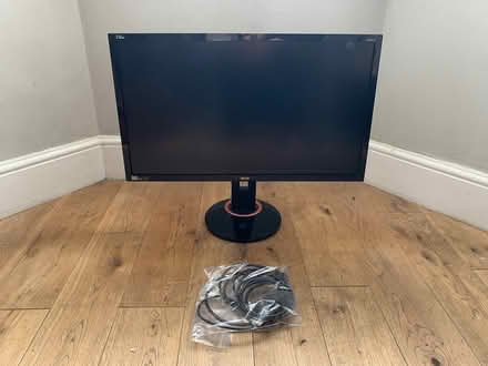 Photo of free Acer 4K 28” Monitor (Ewell, KT19) #1