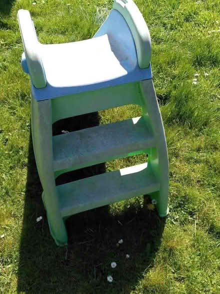 Photo of free Small children's slide (Seaford BN25) #2