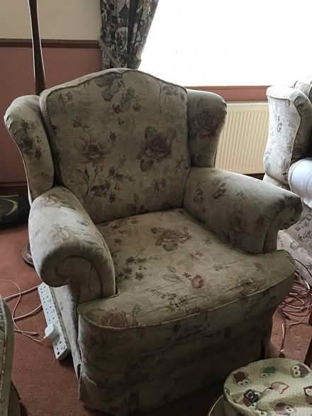 Photo of free 3 piece suit (Holbeach PE12) #3