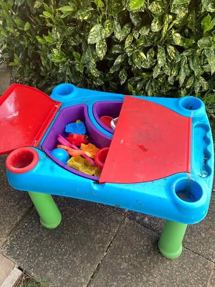 Photo of free Sand pit table (south oxhey watford WD19) #2