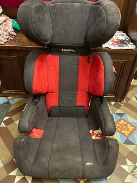 Photo of free Recaro Milano child seat. (Bedford MK40) #1