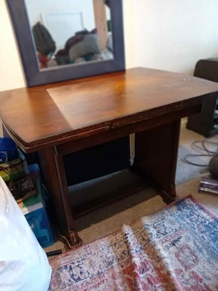 Photo of free Extendable Oak Dining Table (Central Chichester) #1