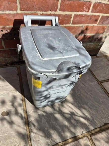 Photo of free food waste recycling bin (Lewes BN7) #1