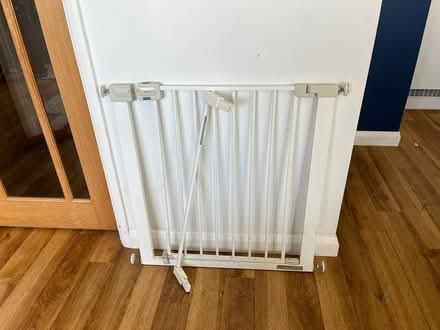 Photo of free Child gate with extension (Godalming GU7) #1