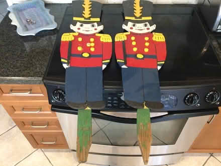 Photo of free Christmas decorations (Mississauga, Meadowvale) #2