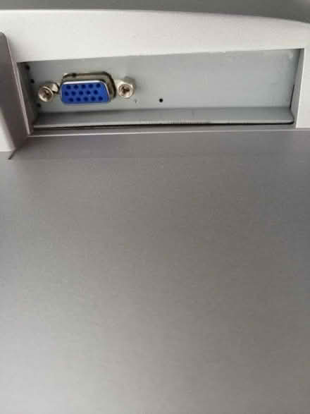 Photo of free Computer Monitor (welling - DA16) #3