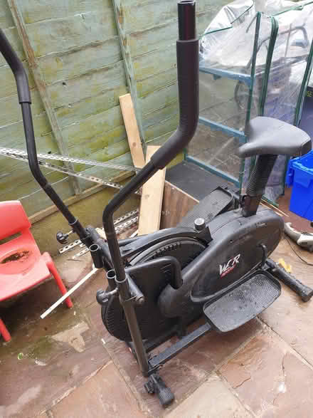 Photo of free 2-in-1 Cross trainer (BL3 Daubhill) #1