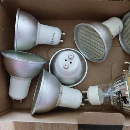 Photo of free GU10 light bulbs (Woking) #2