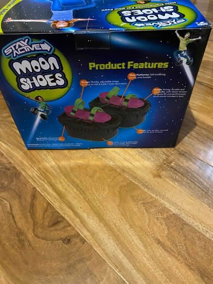 Photo of free Moon boots (S2 Arbourthorne) #1