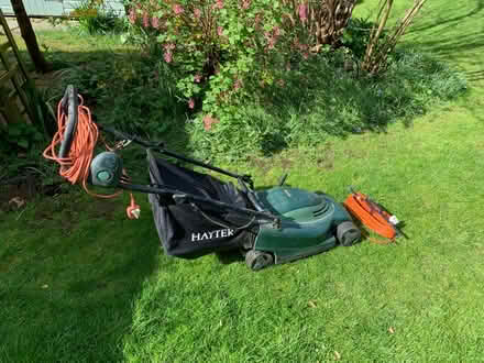Photo of free Electric lawn mower (Dorchester on Thames OX10) #3