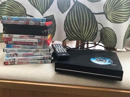 Photo of free DVD 📀 player & DVD’s (Ashtead, KT21) #1