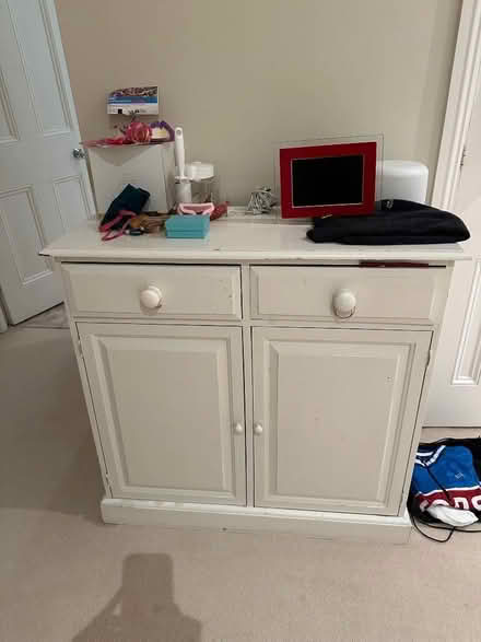 Photo of free Side cupboard (Holland Park W14) #1