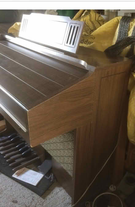 Photo of free Yamaha organ (Upton CH49) #3