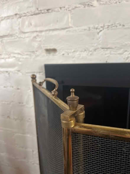 Photo of free Fireplace screen (barrytown/red hook) #2