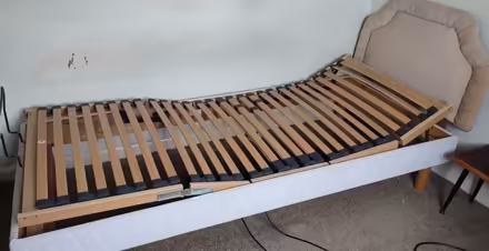 Photo of free Base for adjustable electric bed (Longden Common SY5) #2
