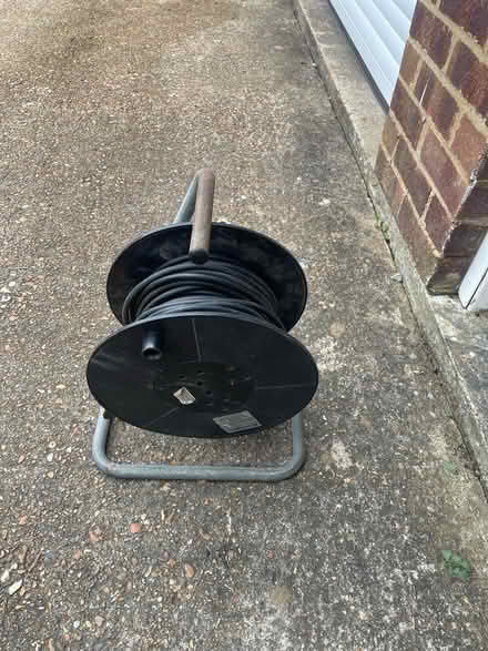 Photo of free Long extension lead (West st Leonard’s) #1