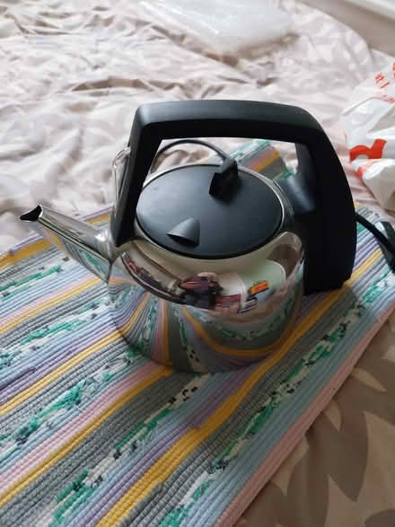 Photo of free Electric kettle (Trewoon) #1