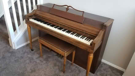 Photo of free Vintage upright piano, plays well (Oxford) #1