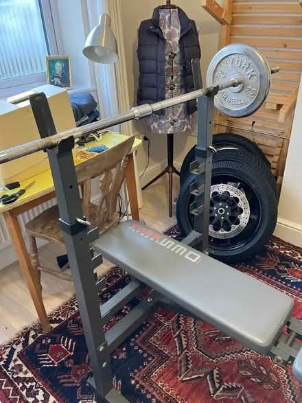 Photo of free York weight bench and weights (Tadmarton OX15) #1