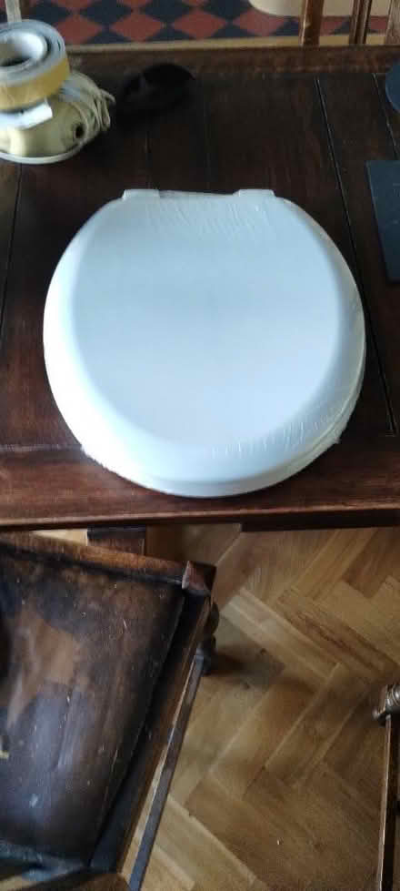 Photo of free Toilet seat (Hollingdean) #2