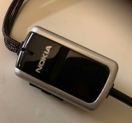 Photo of free Nokia earbuds type HS-23 for older mobile phone (Warbleton TN21) #2