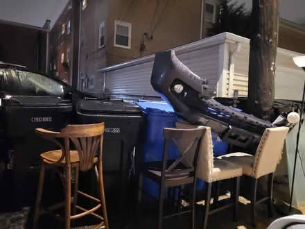 Photo of free Stuff In Alley Belmont Mobile (Dunning, Chicago) #1
