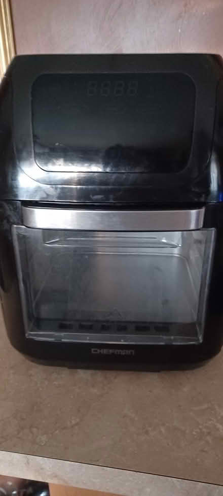 Photo of free Chefman Airfryer/Oven (Ft Eustis) #4