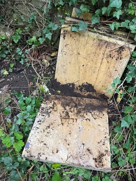 Photo of free 5 paving slabs (East Oxford OX4 2) #1