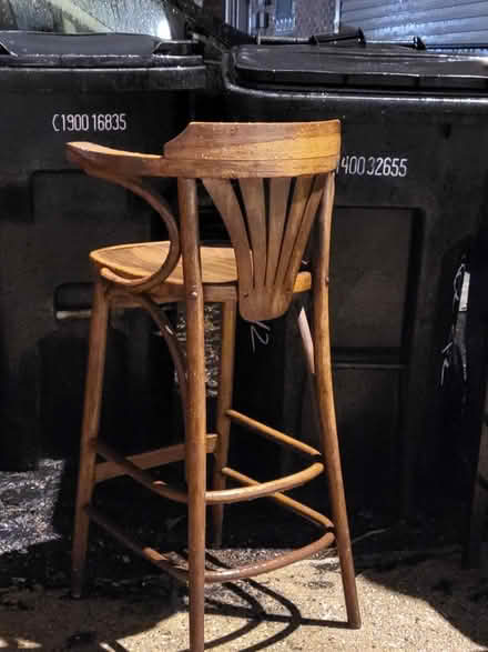 Photo of free Stuff In Alley Belmont Mobile (Dunning, Chicago) #2