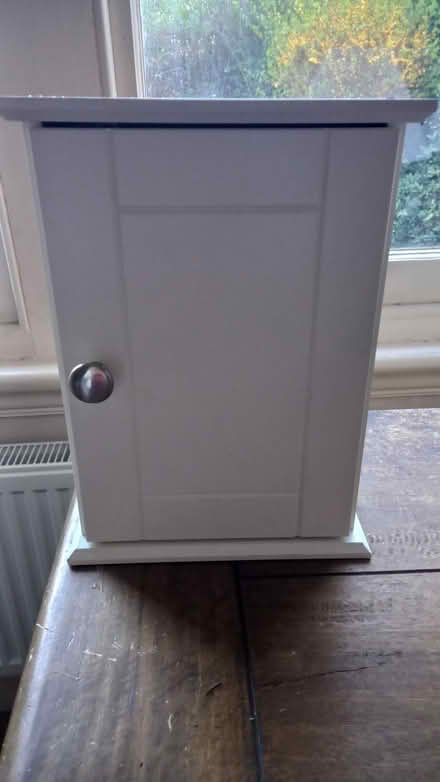 Photo of free Small bathroom cabinet (Bernards Heath AL1) #1