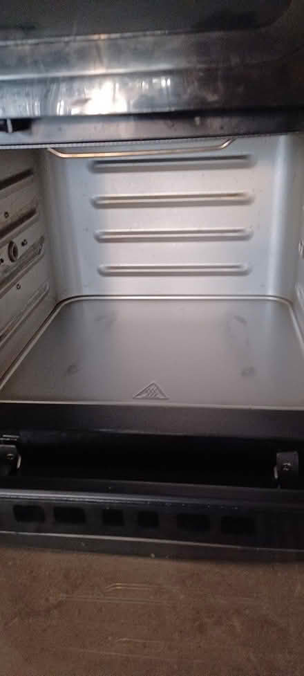 Photo of free Chefman Airfryer/Oven (Ft Eustis) #3