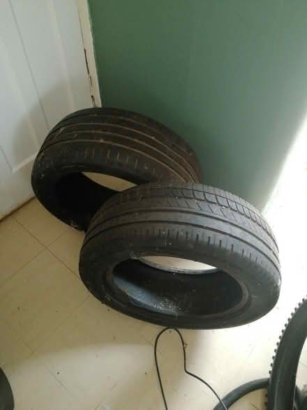 Photo of free Car tyres 17 and 16 inch. (Barbourne WR3) #1