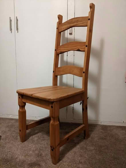 Photo of free Single dining chair (Churchgate, Cheshunt) #1