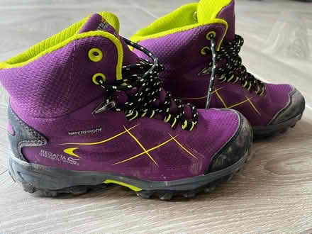 Photo of free Children’s walking boots Regatta (Ealing W5) #2