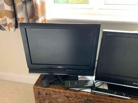 Photo of free 2 small colour tvs (Devizes Wiltshire SN10) #3