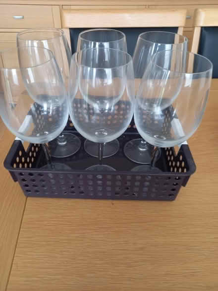 Photo of free 6 large wine glasses (Barry CF62) #1