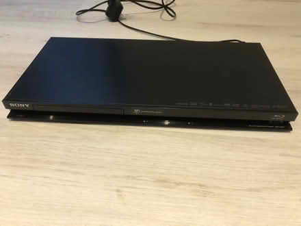 Photo of free Sony Blu ray / DVD / CD player (Ifold, RH14) #1