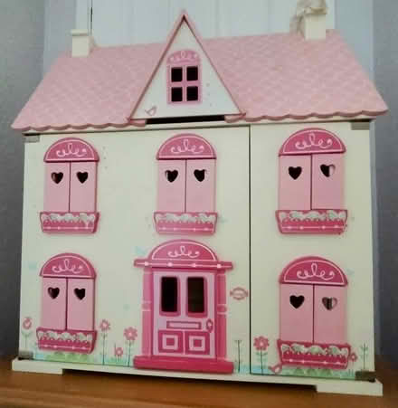 Photo of free Doll's House (Tenterden TN30) #2