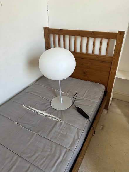Photo of free Single bed with mattress (Holland Park W14) #1