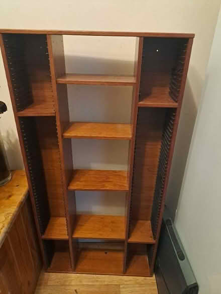 Photo of free Cd / shelf unit need gone by tomorrow (Cowley OX4) #1