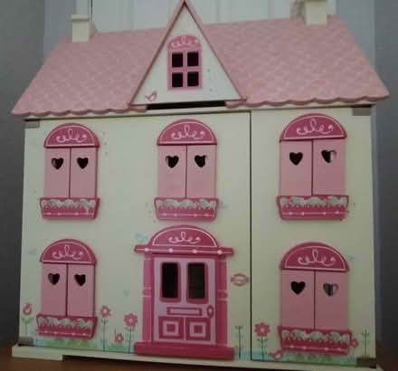 Photo of free Doll's House (Tenterden TN30) #1