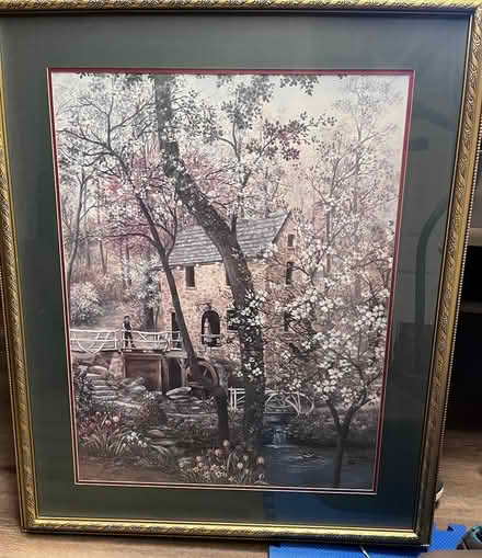 Photo of free Large Framed Print (Reading) #1