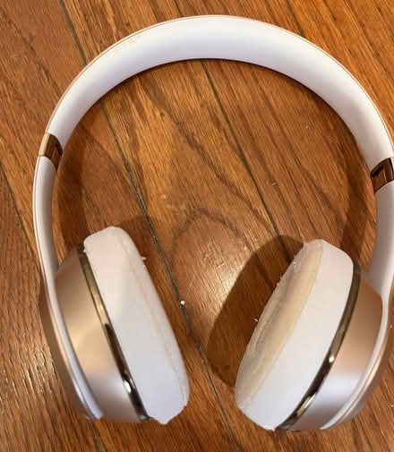 Photo of free Beats Headphones (Inman Square) #1