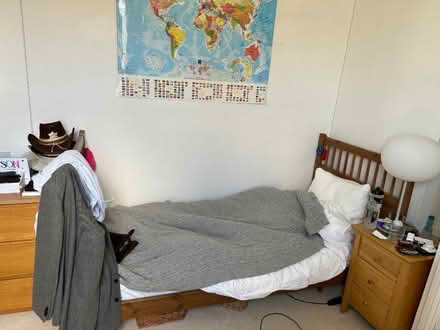 Photo of free Single bed with mattress (Holland Park W14) #2