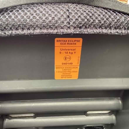 Photo of free Car seat for toddler 9-18kg (Saint Leonards Ward EX2) #1